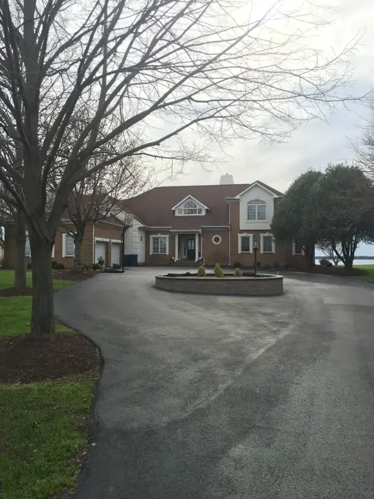 Driveway Paving Circular Drive With Planted Island Federalsburg Md