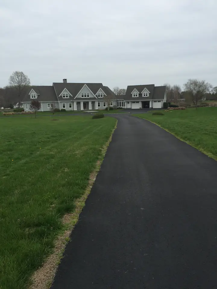 Driveway Paving Straight Drive To Country Farmhouse Federalsburg Md